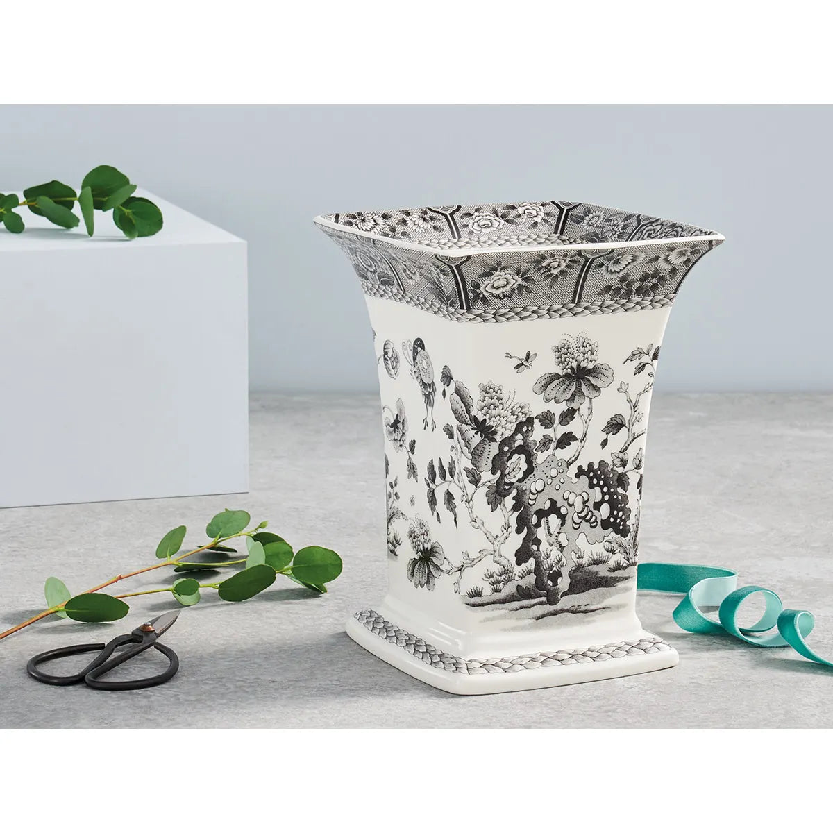 Spode Heritage India Square Vase