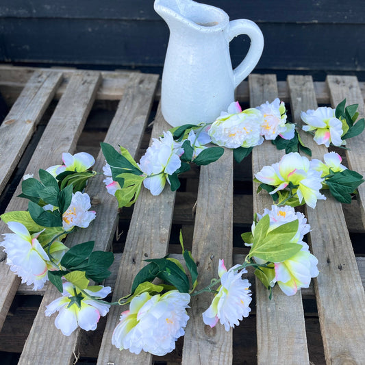 Silk Peony Garland, Cream